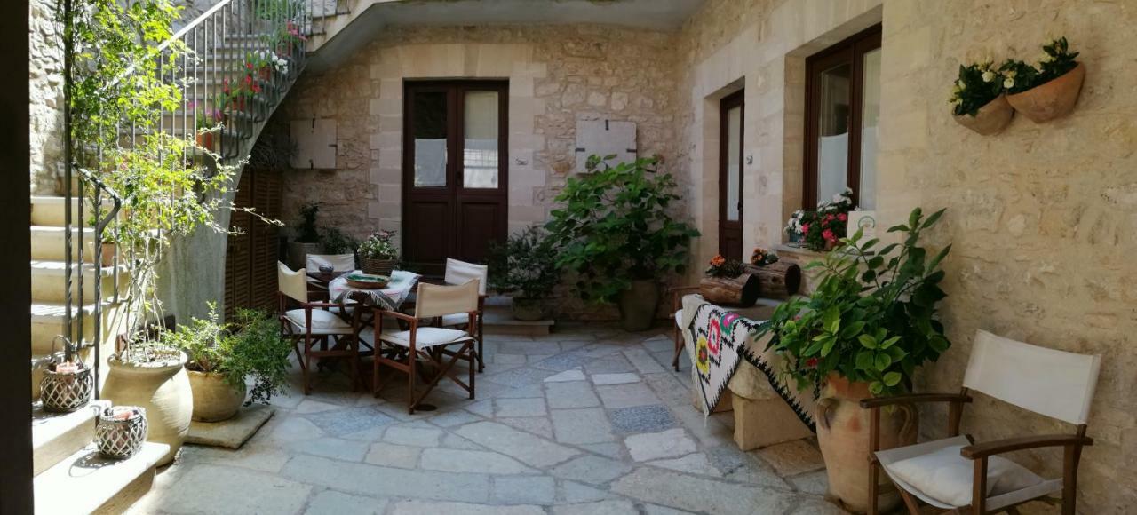 Pietre Antiche&rooms 2*
