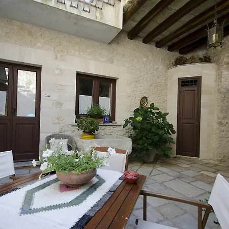 Residence Erice Pietre Antiche Exterior photo